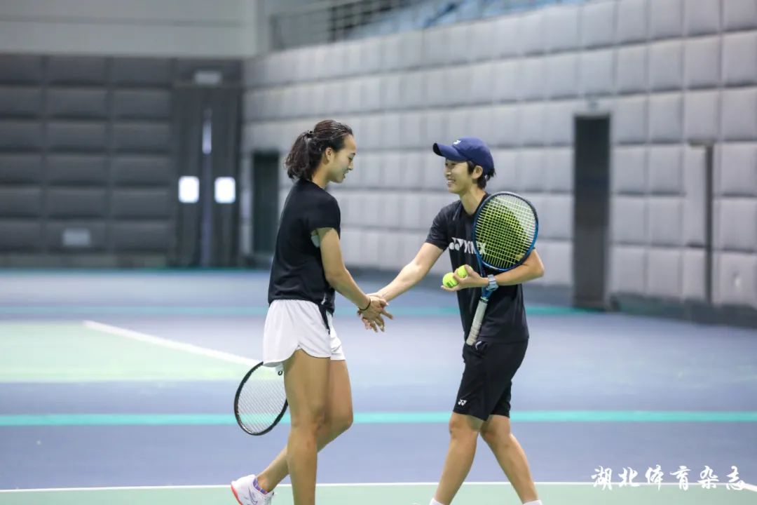 会的背后 会的背后